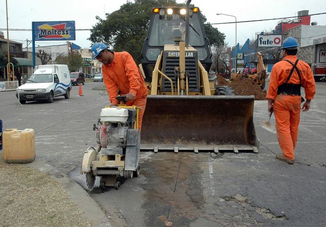 Municipio y Assa trabajarán juntos en la reconstrucción de calles