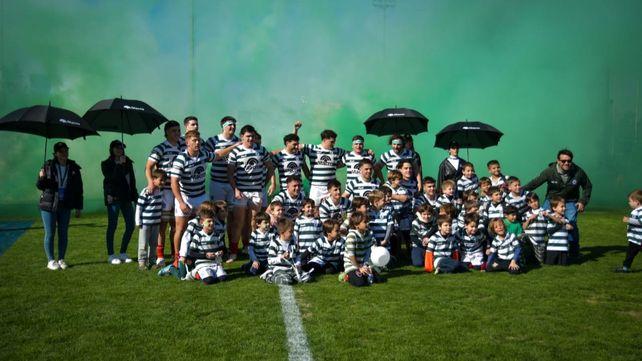 El tremendo recibimiento a Jockey Club en las semifinales. Ahora ante Crai va por el título del Regional del Litoral.