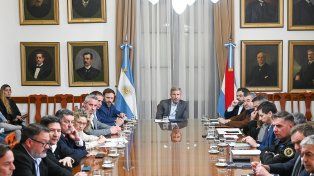 Corriente de El Niño: Rogelio Frigerio reunió a intendentes y funcionarios para coordinar acciones