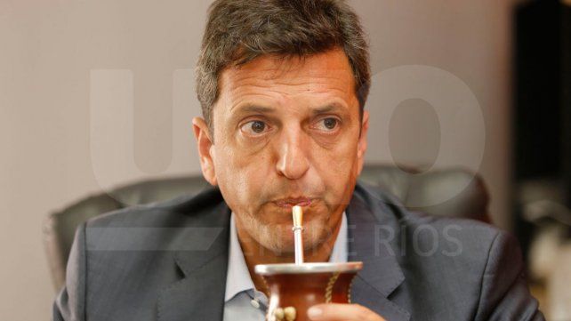 El ministro de Economía y precandidato presidencial Sergio Massa dijo que está peleando en el Congreso