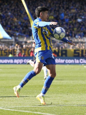 Tras el clásico, el técnico Jorge Almirón comienza a trabajar sobre el equipo para visitar a Tigre