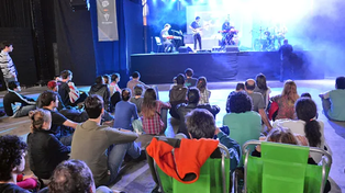 Vacaciones de invierno: jueves de azulejos, canciones de María Elena Walsh y La Granja de Zenón