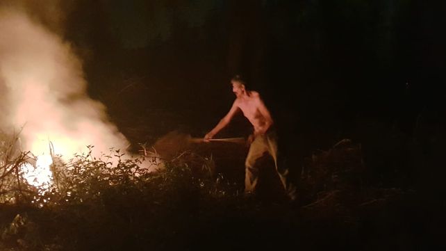 La provincia en alerta por las quemas en las islas: Un colilla de cigarrillo puede provocar un incendio