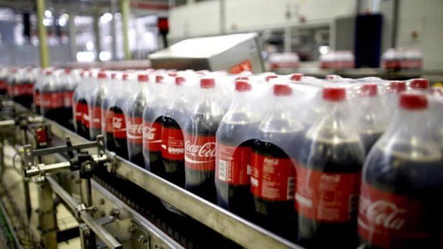 La multinacional Coca Cola anunció aumentos del 35% para el día después de las elecciones.&nbsp;