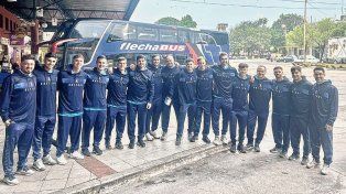 La Selección Argentina de sóftbol en la terminal de Paraná.&nbsp;