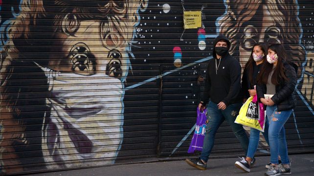 Hubo 3.709 nuevos contagios de coronavirus en Argentina y 77 fallecimientos