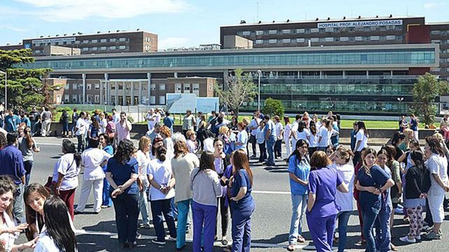 El sindicato de médicos denuncia despidos