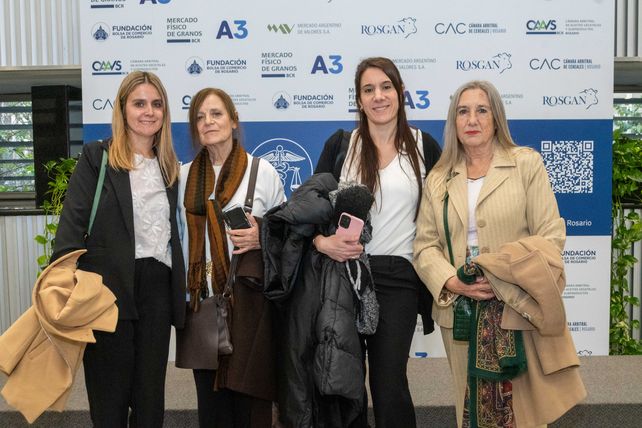 Rocío Fernández, Claudia Sprefico, Victoria Mirco y Noemí Fridz