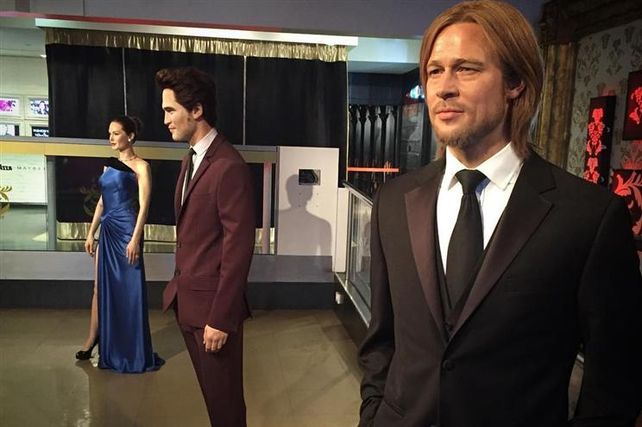 A Angelina Jolie y Brad Pitt los separaron hasta en el museo de cera Madame Tussauds