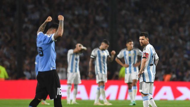 Uruguay advierte a los hinchas argentinos: solo entradas para la tribuna visitante