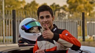 Juan Pablo Palacio va por una temporada 2022 será de grandes desafíos a bordo de su Volkswagen UP.
