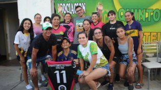 El exboxeador campeón del mundo Sergio Maravilla Martínez estuvo en el Quinto Cuartel, de Victoria.