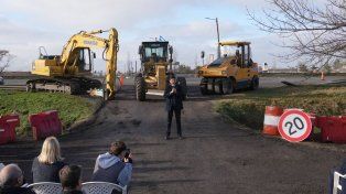 Pullaro puso en marcha las obras de la Ruta A012: No nos quedamos en la queja, fuimos en busca de la solución