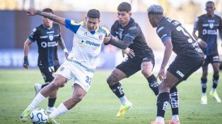 Central cayó en la altura de Quito, clasificó segundo y chocará con un primero en octavos de final