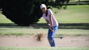 Josefina Williner, del Club de Campo El Paso, fue una de las más de 100 participantes del certamen que se desarrolló en el Club Estudiantes.
