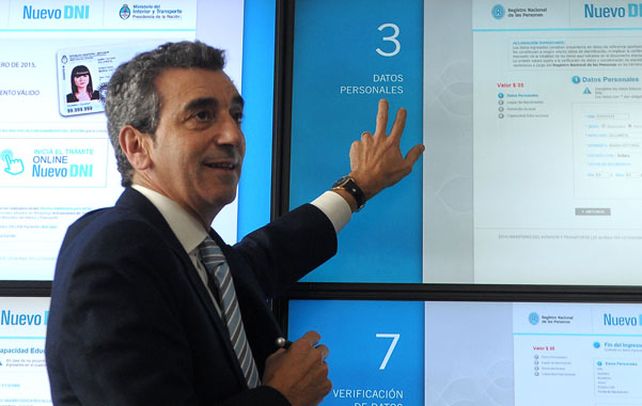 El nuevo DNI. El ministro del Interior