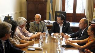 La paritaria con los estatales sigue sin definiciones y pasó a un nuevo cuarto intermedio