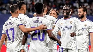 Real Madrid vapuleó a Levante en el tramo final de la temporada de España.