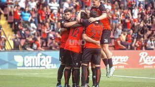 Colón aguantó con garra y venció al Patrón para seguir la levantada con Saralegui