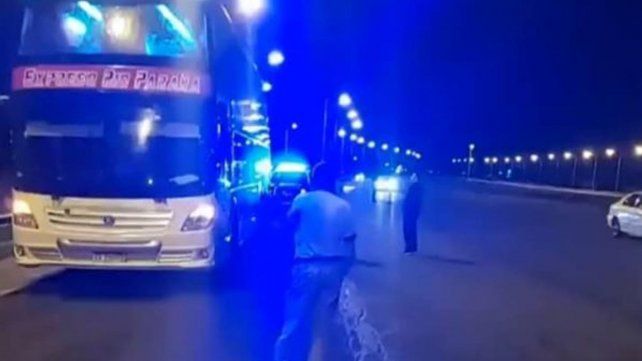 Ruta 14: asesinaron a un pasajero de un colectivo