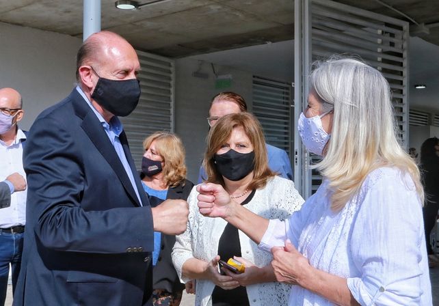 Vacunación docente: según Perotti, Santa Fe inmunizó tres veces más que otras provincias