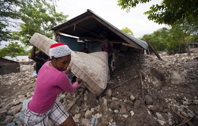 Los haitianos sufrieron el paso de Erika.