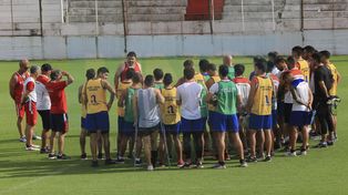 Pancaldo asumió su segundo ciclo en Atlético Paraná