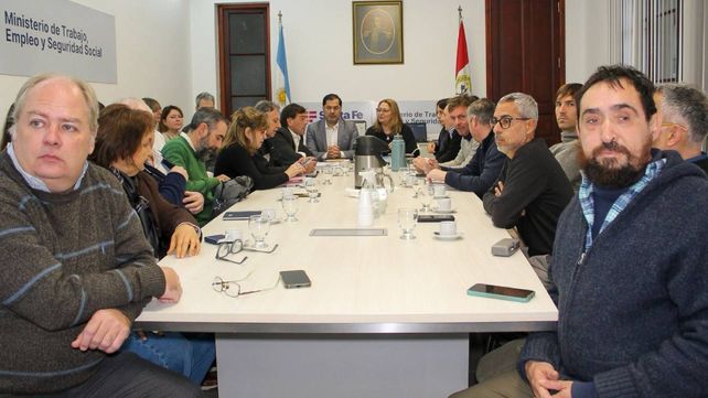 Los sindicatos de salud y el gobierno se reunieron en paritarias este miércoles