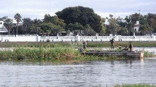 Se intensifican los trabajos del Ejército Argentino para la remoción del embalsado.&nbsp;