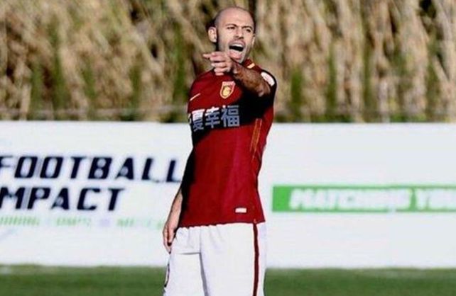 Mascherano se acerca a Estudiantes de La Plata