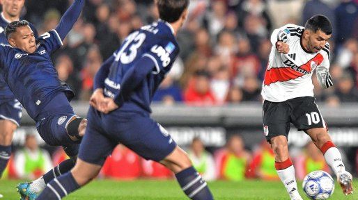 River le gana 1 a 0 a Independiente Rivadavia en el Monumental