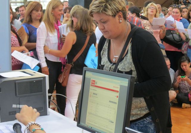 Más de 1600 docentes lograron la estabilidad laboral