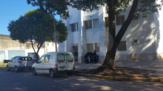 Un bulto extraño en una de las entradas al Concejo generó alarma entre los vecinos
