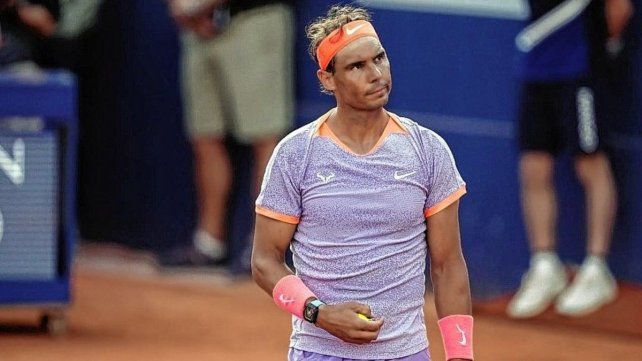 Rafael Nadal recibió una ovación del público español luego de ser eliminado en la segunda ronda de Barcelona. Rafael Nadal recibió una ovación del público español luego de ser eliminado en la segunda ronda de Barcelona.