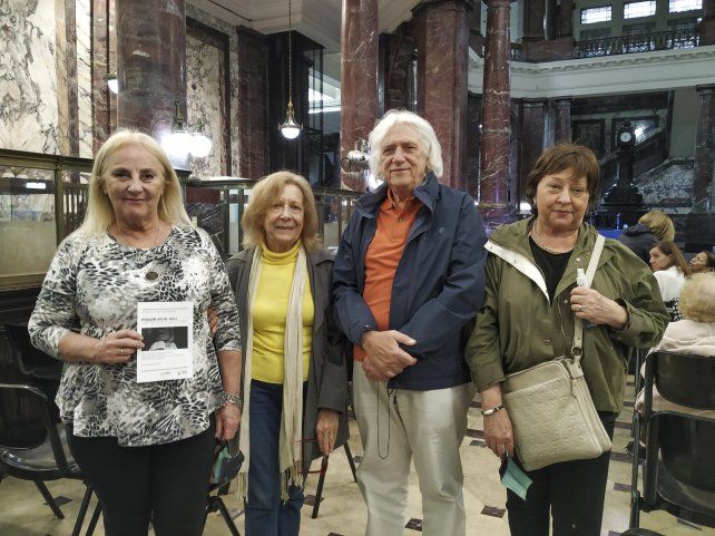 Ana Danich, Martha Magnani, Hugo López y Marta Ortiz.