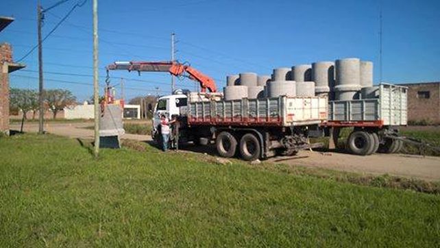 Desagüe. Ya llegaron los elementos necesarios para arrancar la obra sobre Damianovich Desagüe. Ya llegaron los elementos necesarios para arrancar la obra sobre Damianovich