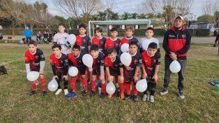 Con globos blancos y en silencio recordaron al pequeño Santino Romero
