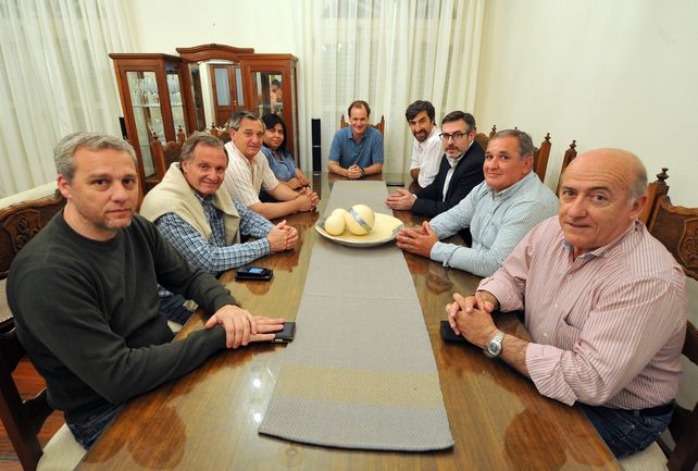 Senadores justicialistas adelantaron que en las legislativas se define el modelo de la Argentina