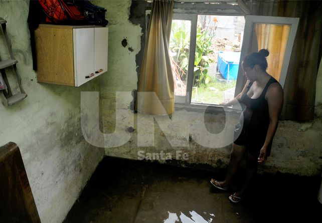 Vecinos de Barranquitas Oeste se inundan por una obra de desagües mal realizada