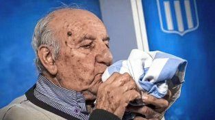 Falleció Humberto Maschio, una leyenda de Racing y del fútbol argentino.