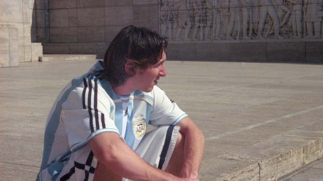 Messi en el corazón del Monumento a la Bandera