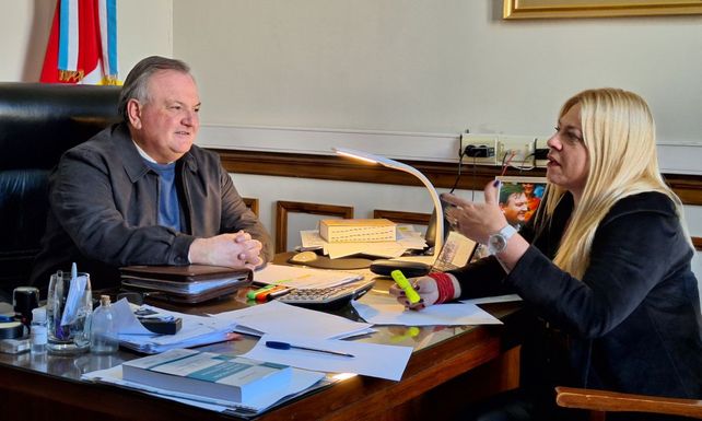 Felipe Michlig recibió a Alejandra Dupouy y evaluaron gestiones para la ciudad de Ceres Felipe Michlig recibió a Alejandra Dupouy y evaluaron gestiones para la ciudad de Ceres