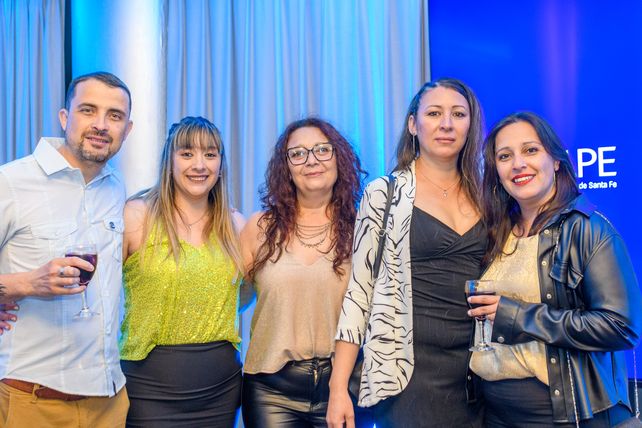 Gabriel González, Adriana Serrano, Julieta Márquez, Juliana Tejeira, María Laura Marel