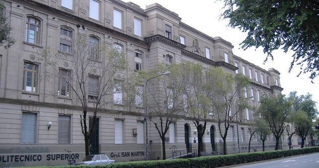 Centenaria. La Facultad de Ciencias Exactas