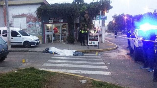 Una mujer policía mató a su pareja también de la fuerza y luego se habría suicidado