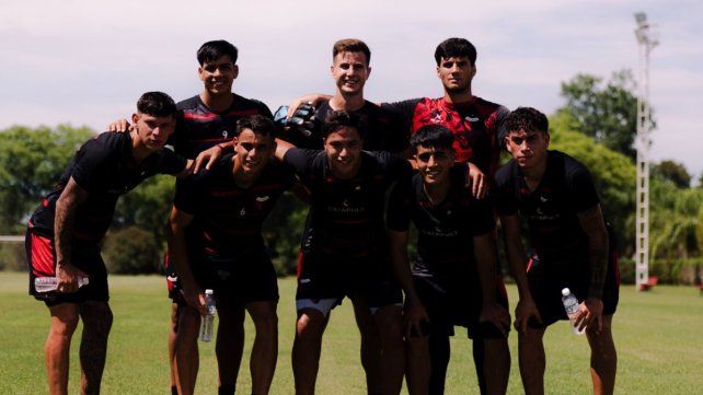 Buenas caras y mejores noticias: Colón empieza a mirar hacia adelante