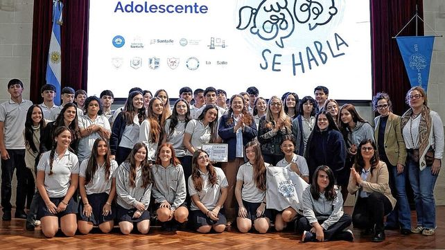 Cierre programa. Adolescentes de seis escuelas de Santa Fe presentaron producciones sobre salud mental y entornos digitales.