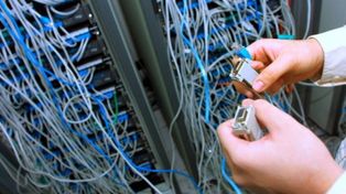 Caída masiva de internet afecta a medios y plataformas digitales