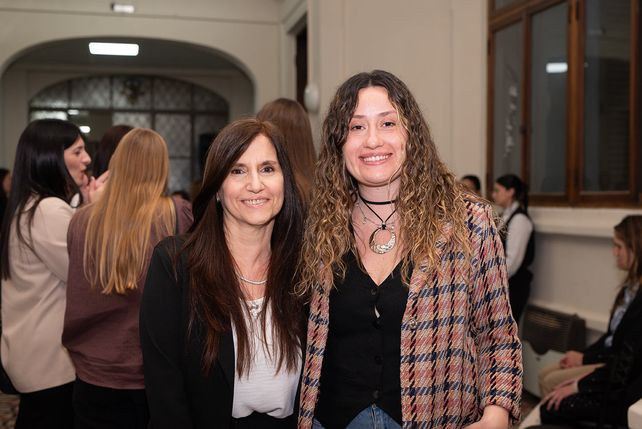 Sandra Filomeno y Emilia Hernández  
