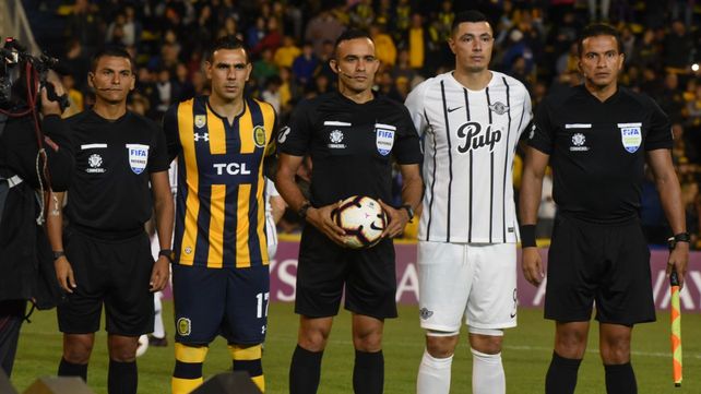 El 8 de mayo de 2019 se enfrentaron Central y Libertad en el Gigante por la Copa Libertadores